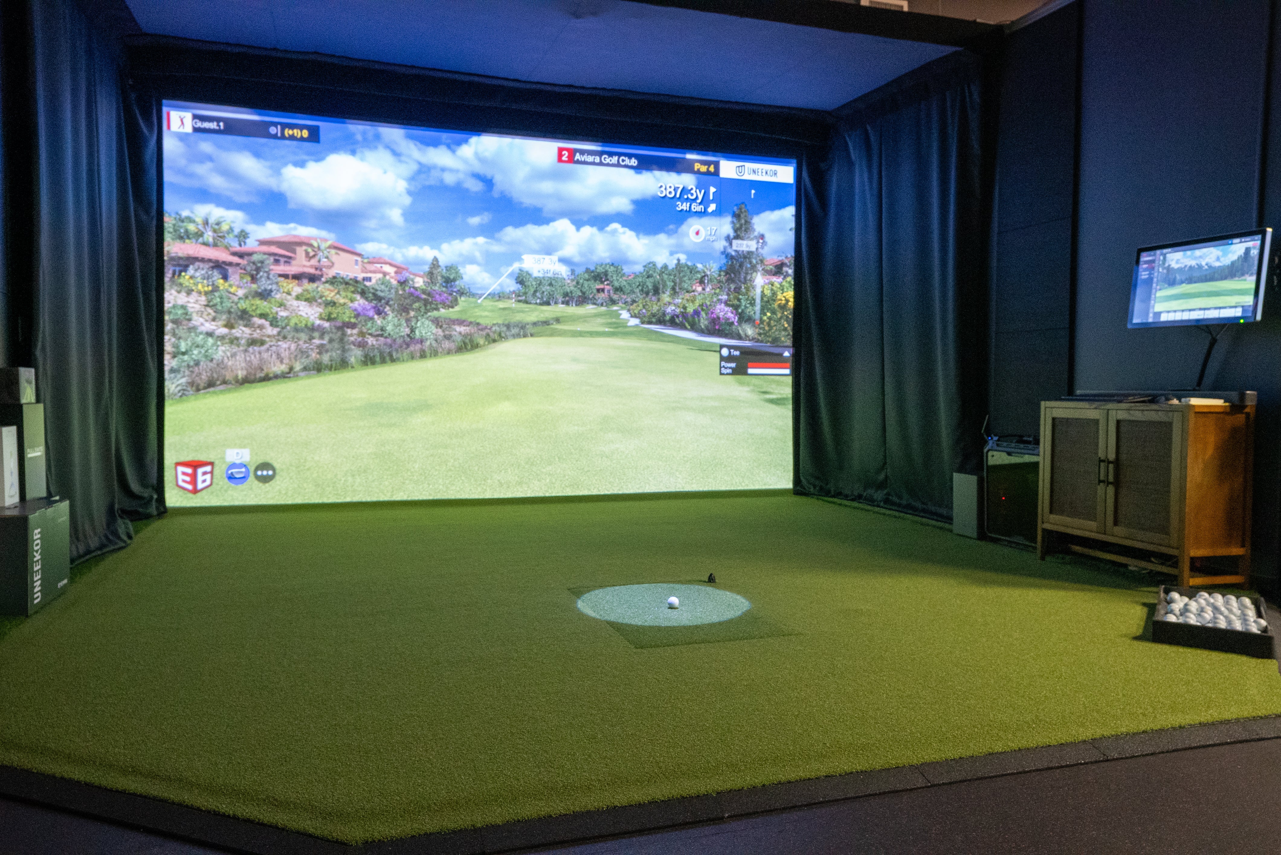 Golf Simulator Enclosures and Screens