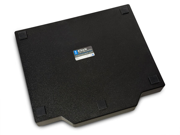 underside of the Club Keyboard Pro 4 with rubber feet and model label