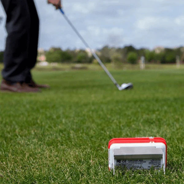 FlightScope_Mevo_Behind_Golfer