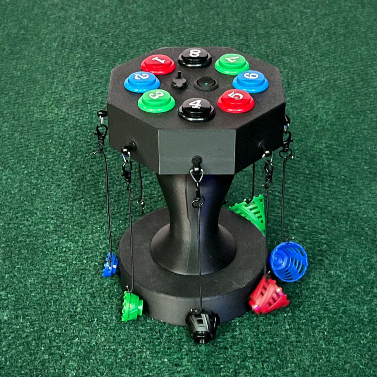 Anthem Golf Revolver Tee Carousel Birtee Edition, Birtees on retractable tethers